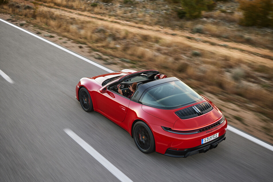 Auch als Targa-Version erhältlich: Für mindestens 192.900 Euro kann man sich den neuen Porsche 911 Targa 4 GTS laut Website bestellen.