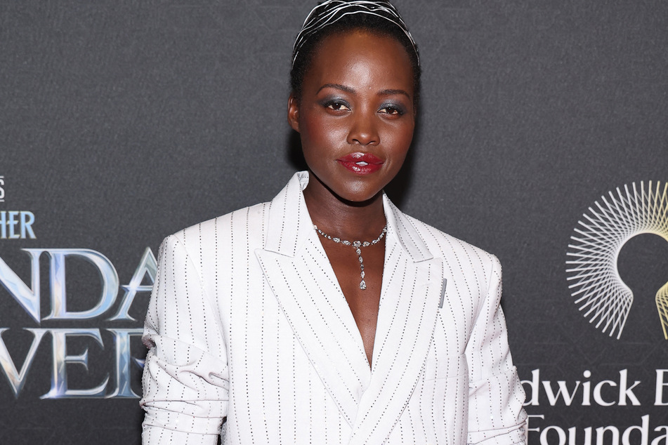 Shhh! Don't make too much noise but it has been reported that Lupita Nyong’o has been tapped to star in a TV spin-off show for the horror film, A Quiet Place..