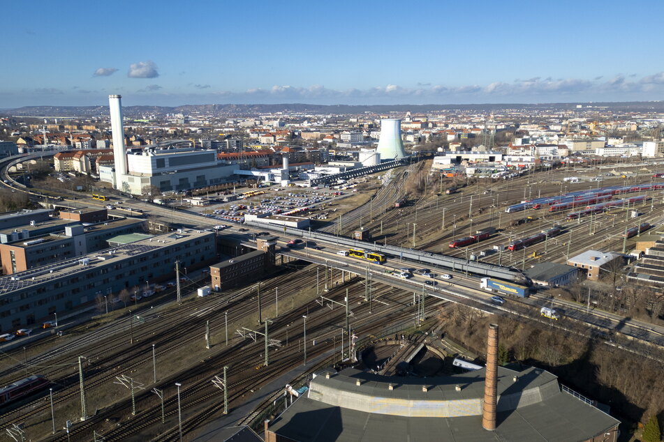 Für die im Dresdner Westen gelegene Nossener Brücke ist wohl ab 2026 ein Neubau geplant.