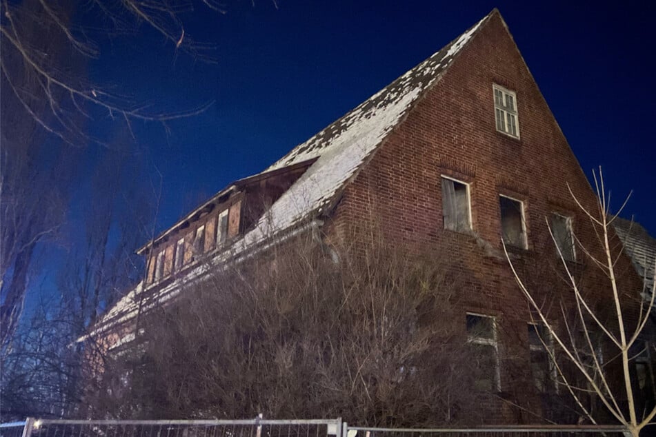 Einfamilienhaus in Flammen: Jetzt ermittelt die Kripo