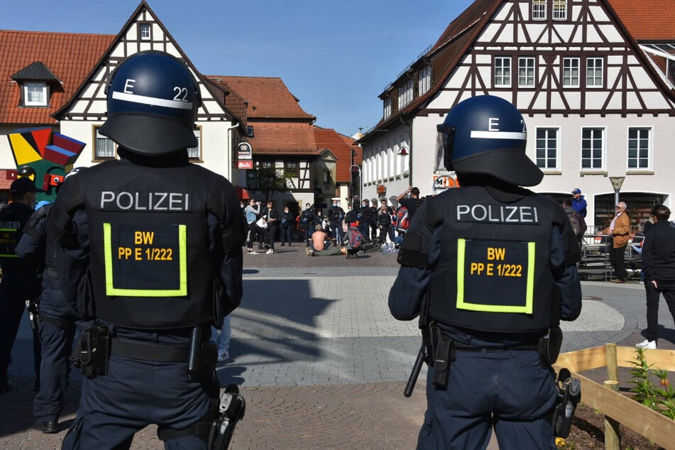 Die Polizei war stets präsent, kontrollierte mehr als 1500 Personen und 460 Fahrzeuge.