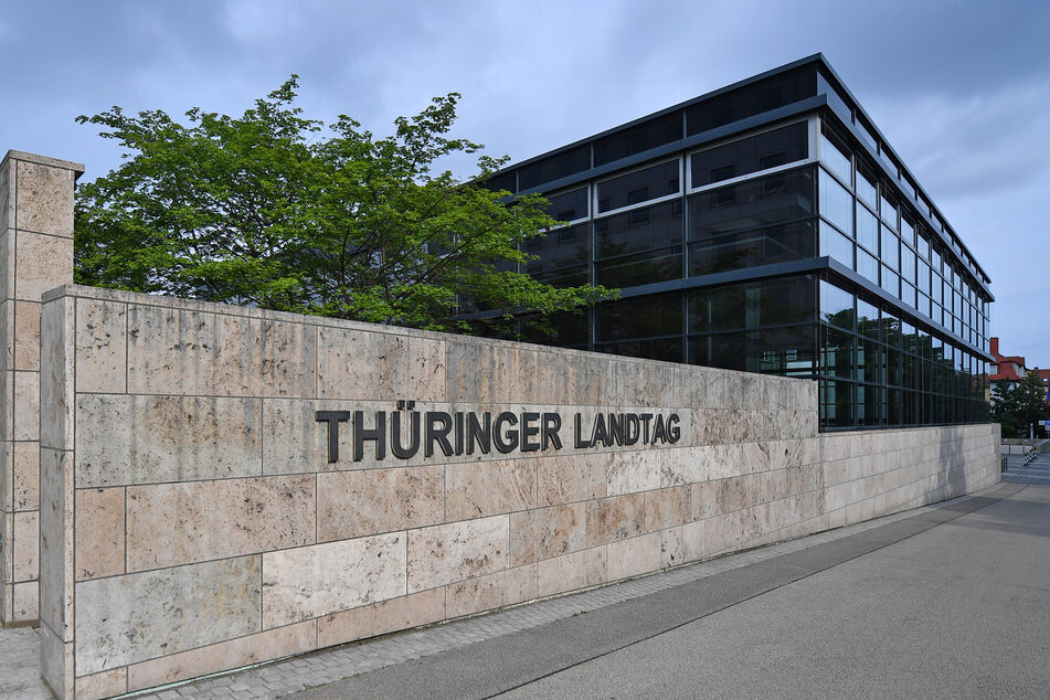 Seit 2019: So wenige Gesetzesentwürfe hat Thüringens Regierung bislang eingebracht!