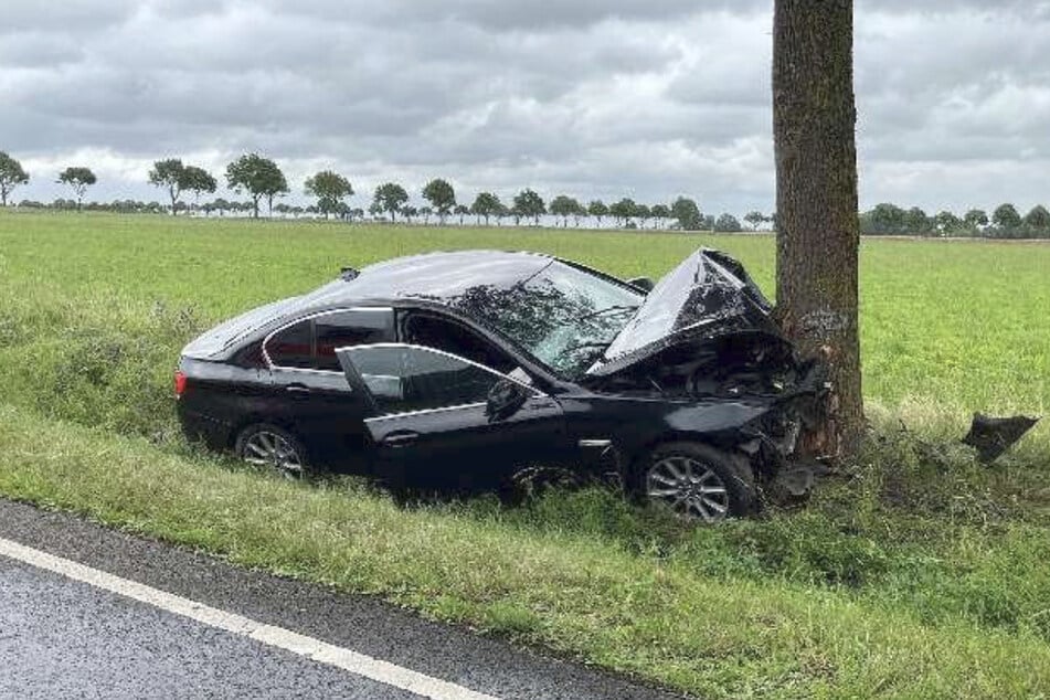 Am Auto entstand ein geschätzter Schaden von 8000 Euro.