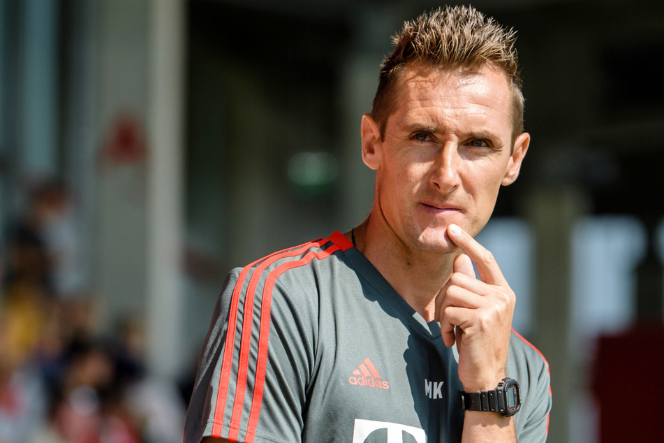 Miroslav Klose (43) hat nach überstandener Thrombosen-Erkrankung von ersten Angeboten für den Neustart seiner Trainerkarriere berichtet.