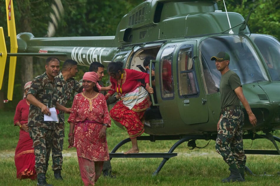Für die vierköpfige deutsche Familie ging die Flucht vor den Wassermassen in Nepal wie durch ein Wunder glimpflich aus.
