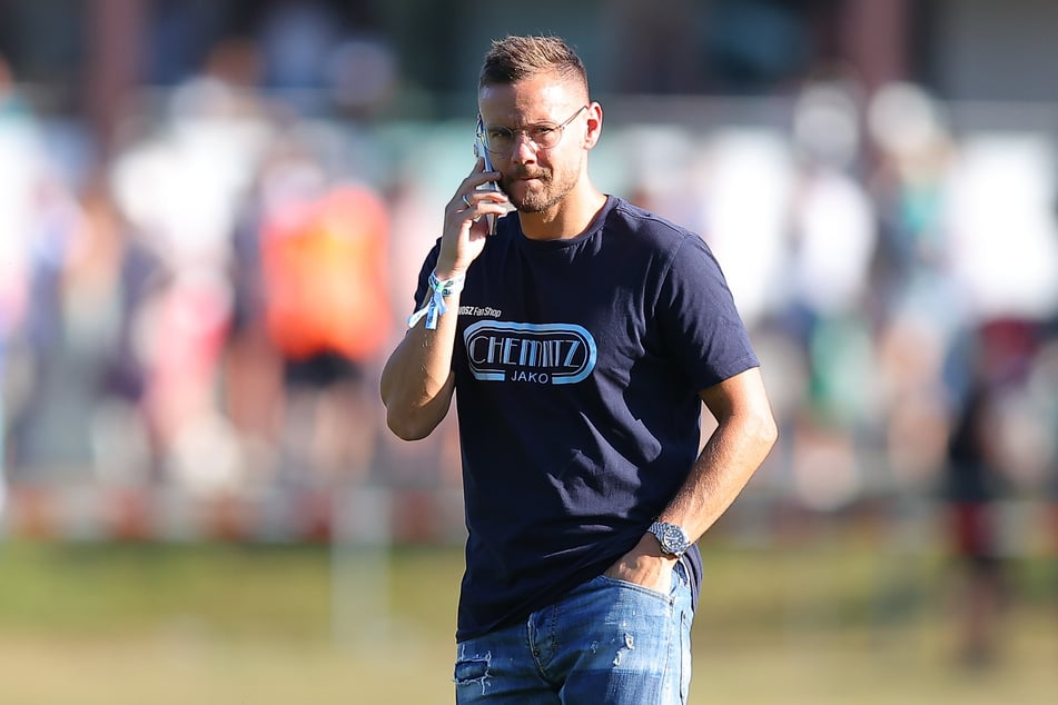 CFC-Sportdirektor Chris Löwe (36) bastelt weiter fleißig am Kader der Himmelblauen, um für die neue Saison eine möglichst schlagkräftige Truppe ins Rennen zu schicken.