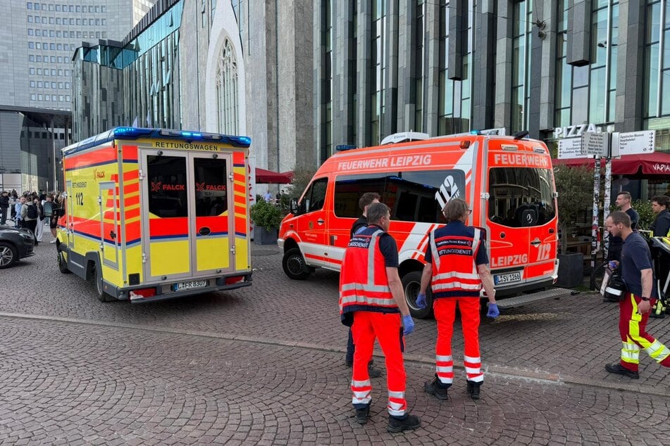 Zahlreiche Rettungskräfte sind vor Ort.