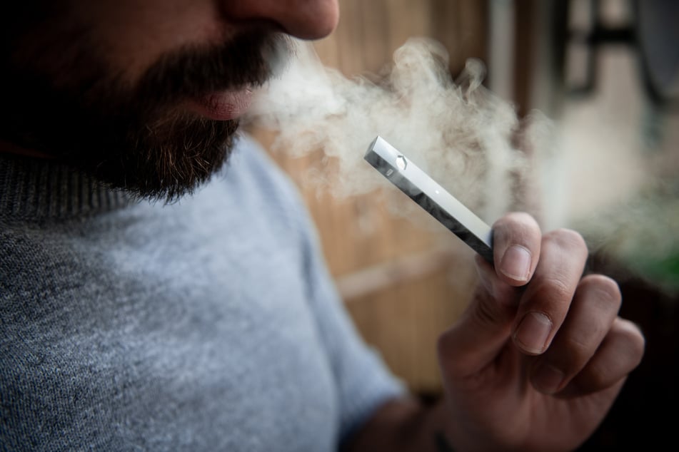 Einweg-Vapes sollen künftig in Deutschland nicht mehr verkauft werden. (Symbolfoto)