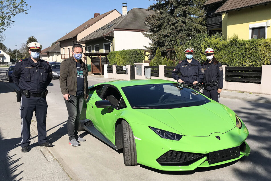 Als der Lamborghini in Niederösterreich entdeckt wurde, war er giftgrün foliert.