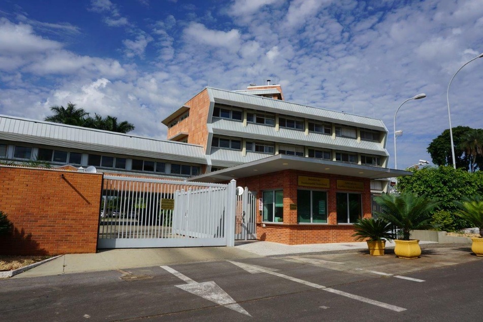 Deutsche Botschaft, Hauptzugang in Brasilia