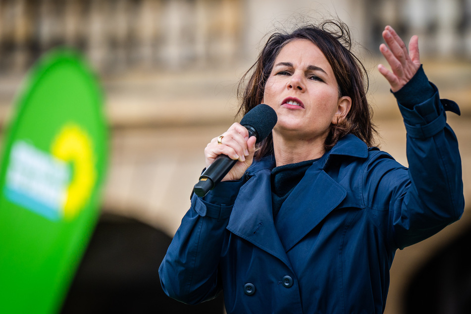 Grünen-Kanzlerkandidatin Annalena Baerbock (40) sprach am Freitag bei einem Wahlkampfauftritt in Chemnitz.