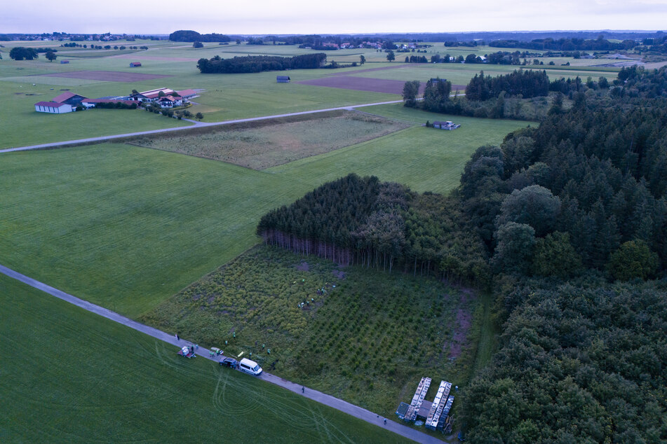 Auf einem Feld bei Reichling sollen zunächst Probebohrungen vorgenommen werden. Wie geht es weiter, wenn ein Gasvorkommen entdeckt wird?