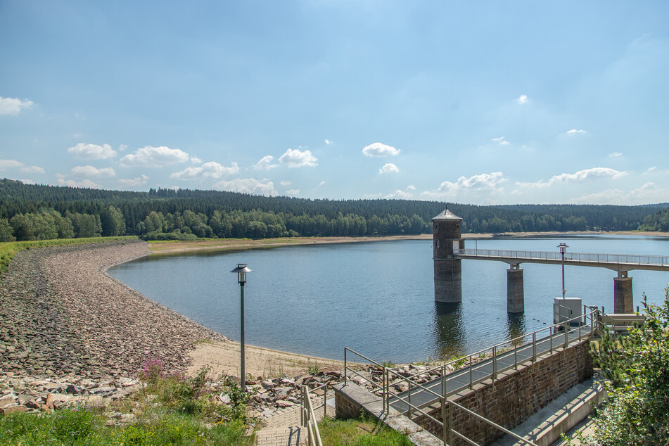 Der Füllstand der Talsperre Cranzahl liegt aktuell bei rund 60 Prozent.