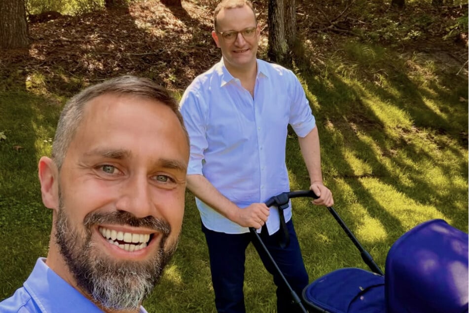 Baby-Glück wird zur Debatte: Spahn wegen Leihmutterschaft heftig kritisiert
