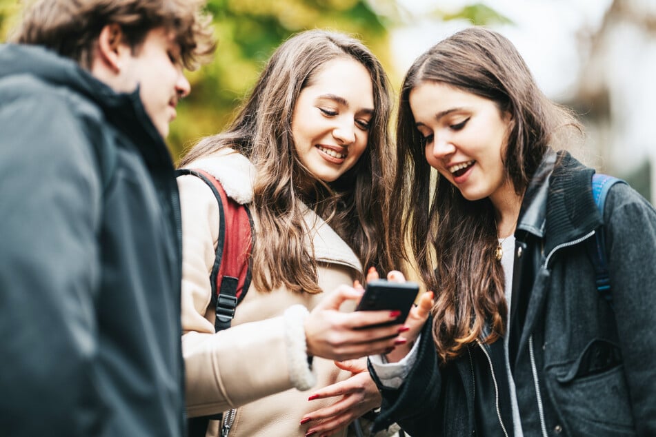 Dieser neue Mobilfunk-Anbieter ist bei jungen Leuten extrem angesagt