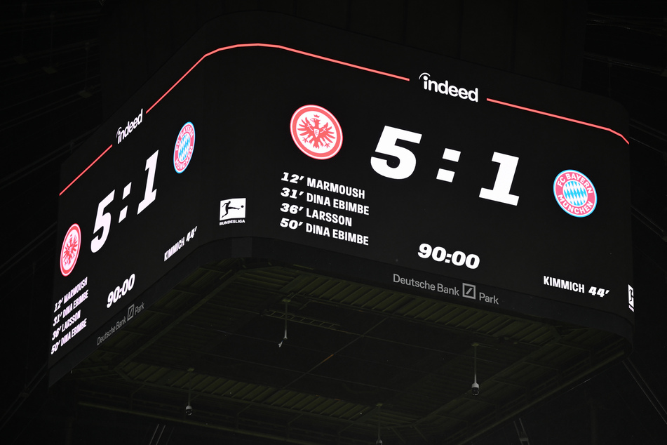 Kaum zu fassen, aber wahr: Die Eintracht fegte über die Bayern hinweg und schickte den Rekordmeister mit 5:1 zurück nach München.