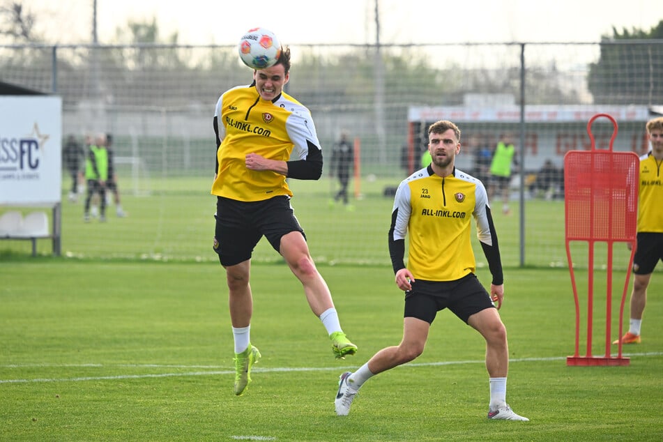 Sprungkraft und Kopfballspiel zählt Thomas Keller (26, l.) zu seinen Stärken.