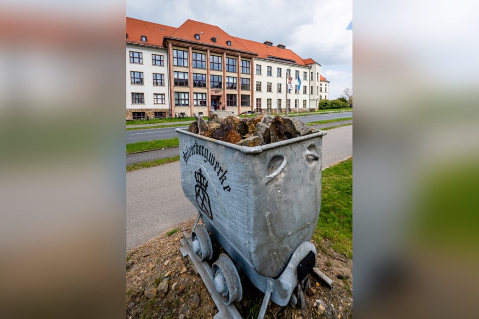 Die Jahrhunderte alte Bergbau-Erfahrung der Freiberger wird nun auf andere Himmelskörper übertragen.