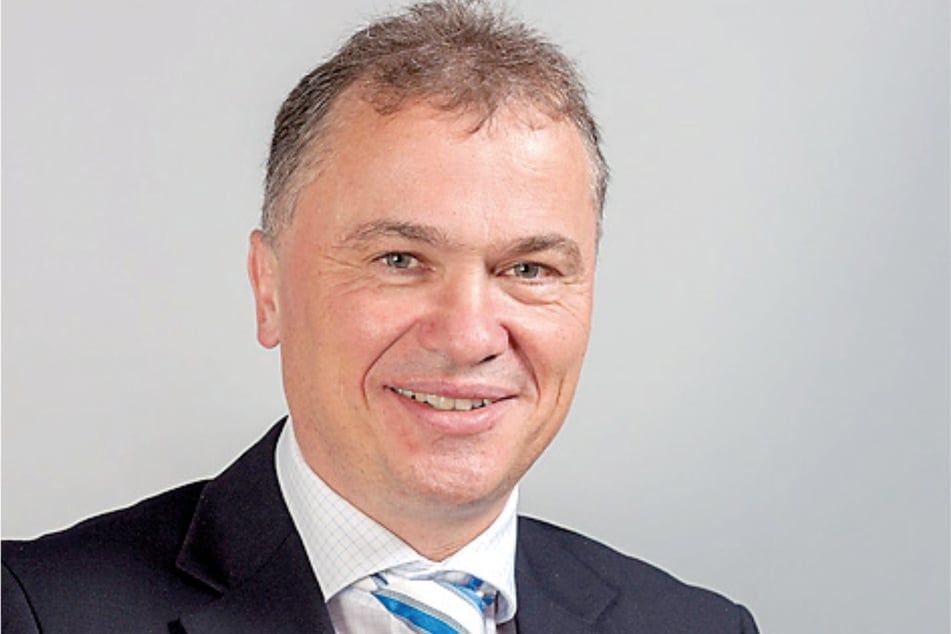 Roland Pohle (64, CDU) will die Gründe genauer wissen.