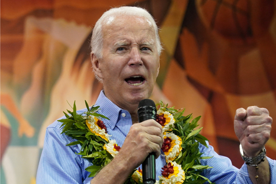 Biden visits Maui and keeps tabs on West Coast disaster areas