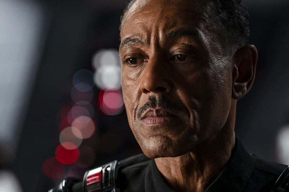Moff Gideon (Giancarlo Esposito) hat Grogu entführt, um dessen Blut und damit Fähigkeiten zu studieren.