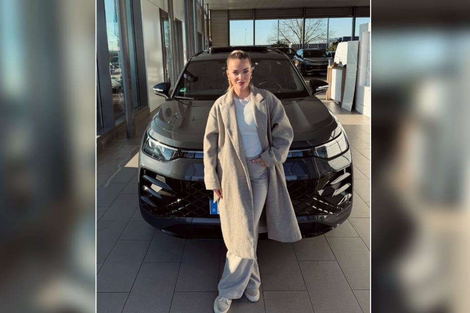 Anlässlich ihres 30. Geburtstages leistete sich Laura Maria Rypa einen neuen Flitzer von VW.