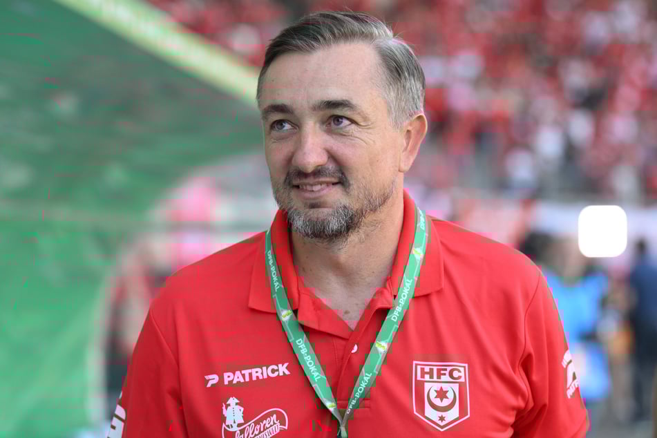 Muss HFC-Sportchef Daniel Meyer (46) bald seinen Posten räumen?
