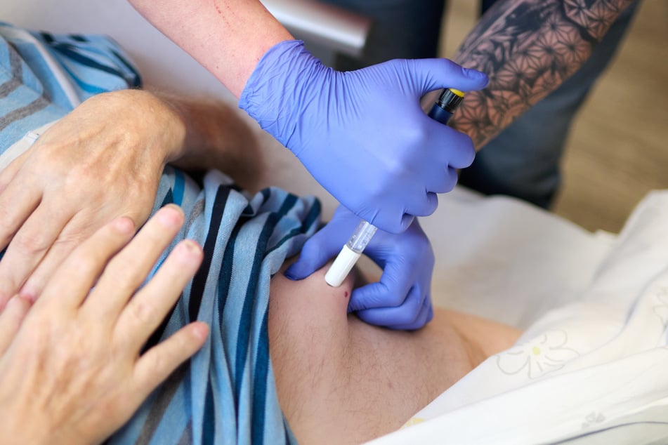 Ohne medizinische Notwendigkeit spritzte ein Altenpfleger Patienten Insulin und brachte sie damit in akute Lebensgefahr. (Symbolfoto)