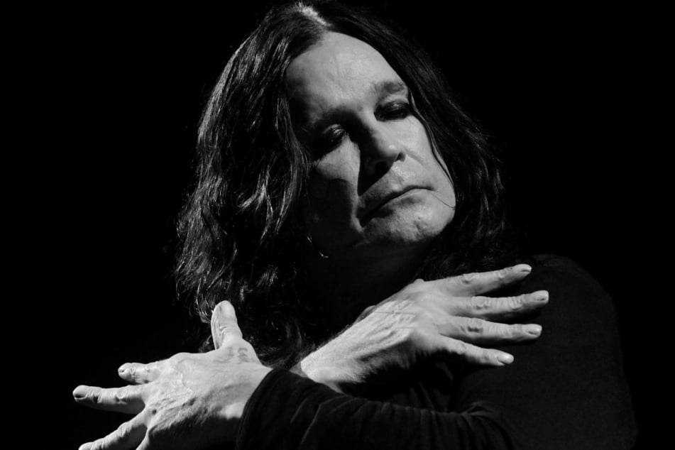 Die Musikwelt steht nach dem Tod der Rock-Ikone unter Schock.