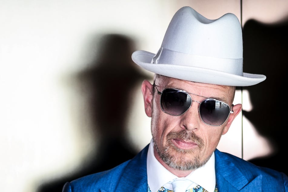 Le musicien Jan Delay (49 ans) écrit toujours ses idées avec un stylo à bille.