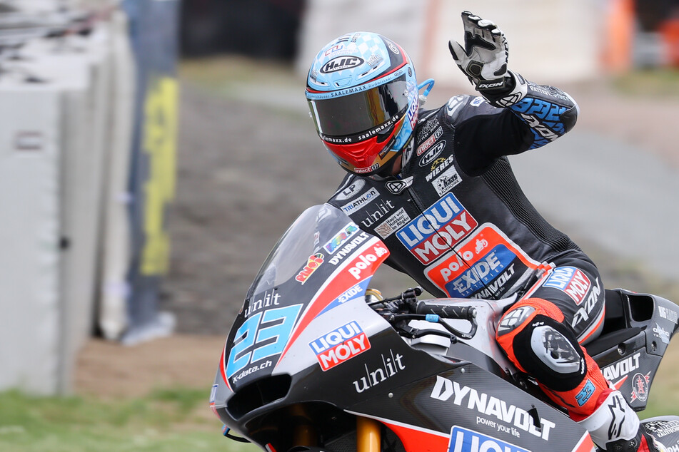 Marcel Schrötter (28) vom Liqui Moly Intact GP belegt Platz sechs beim WM-Geisterrennen in Hohenstein-Ernstthal.