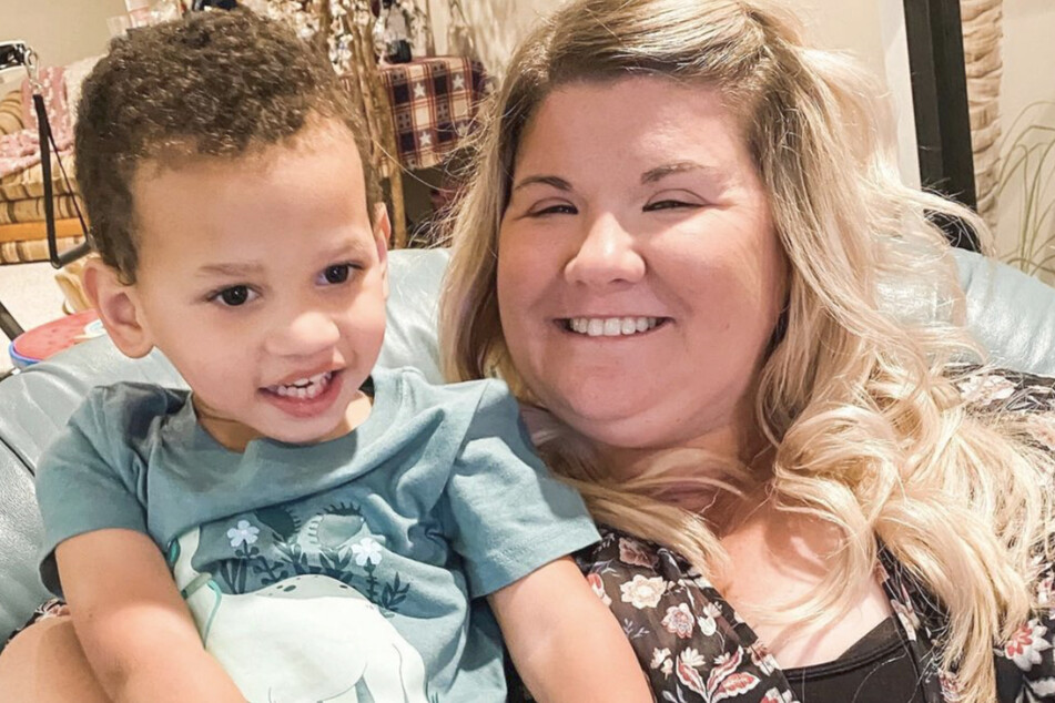 Rachel Butcher und ihr adoptierter Sohn sind ein Herz und eine Seele.