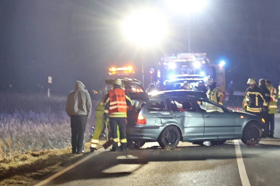 Die Insassen des Fahrzeugs hatten sich nach bisherigen Erkenntnissen zum Teil erst auf dem vorausgegangenem Faschingsumzug kennengelernt.