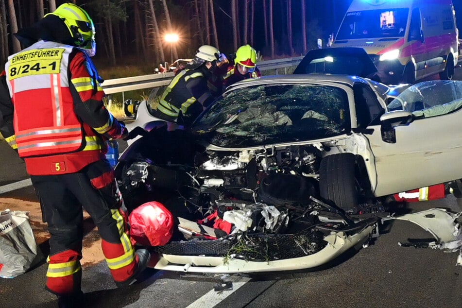 Unfall A12: Ferrari-Tragödie auf der A12: Ein Toter bei Horror-Crash in der Nacht