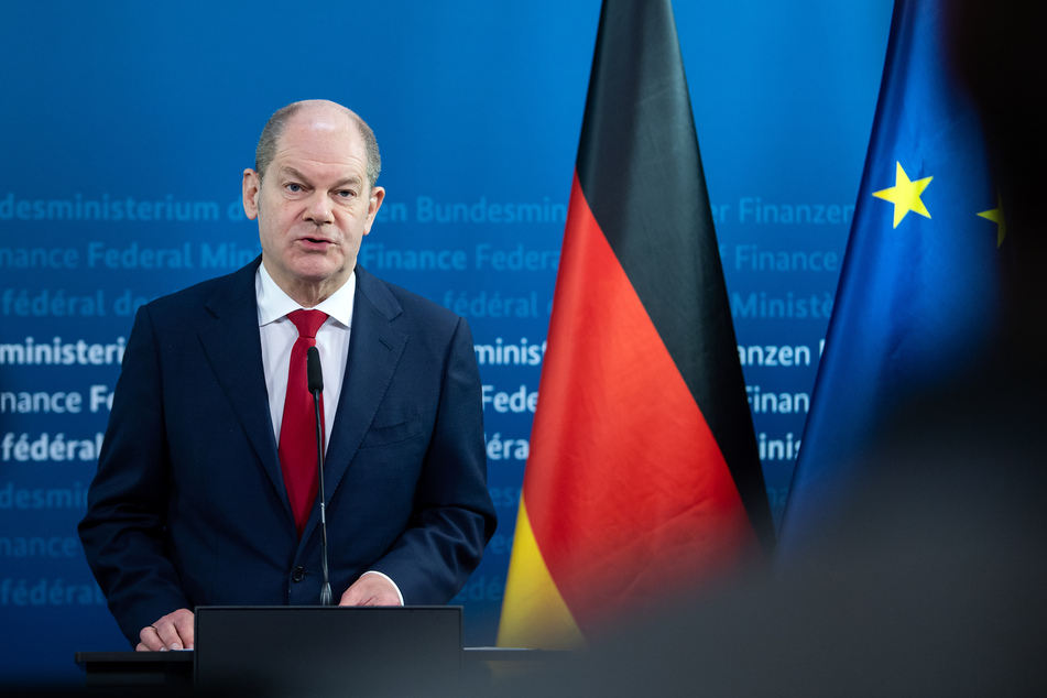 Olaf Scholz (62, SPD), Bundesfinanzminister, hat zu einem gemeinsamen Vorgehen bei möglichen Öffnungen in der Corona-Pandemie gemahnt.