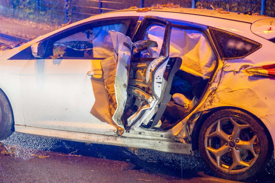 Polizei will Ford kontrollieren: Als Fahrer davonrast, geschieht das Unglück