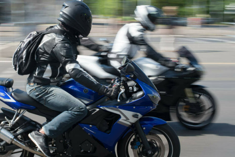 Eine deutschlandweit einheitliche Corona-Regelungen gibt es für Biker aktuell nicht. (Symbolbild)