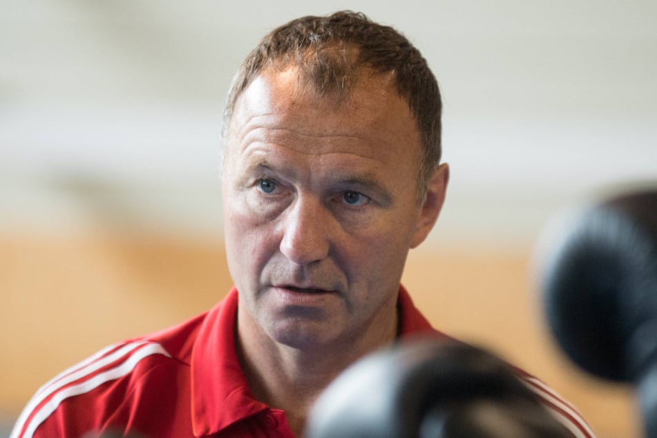 Boxtrainer-Legende Michael Timm verlor den Kampf gegen den Krebs und starb im Alter von 62 Jahren.