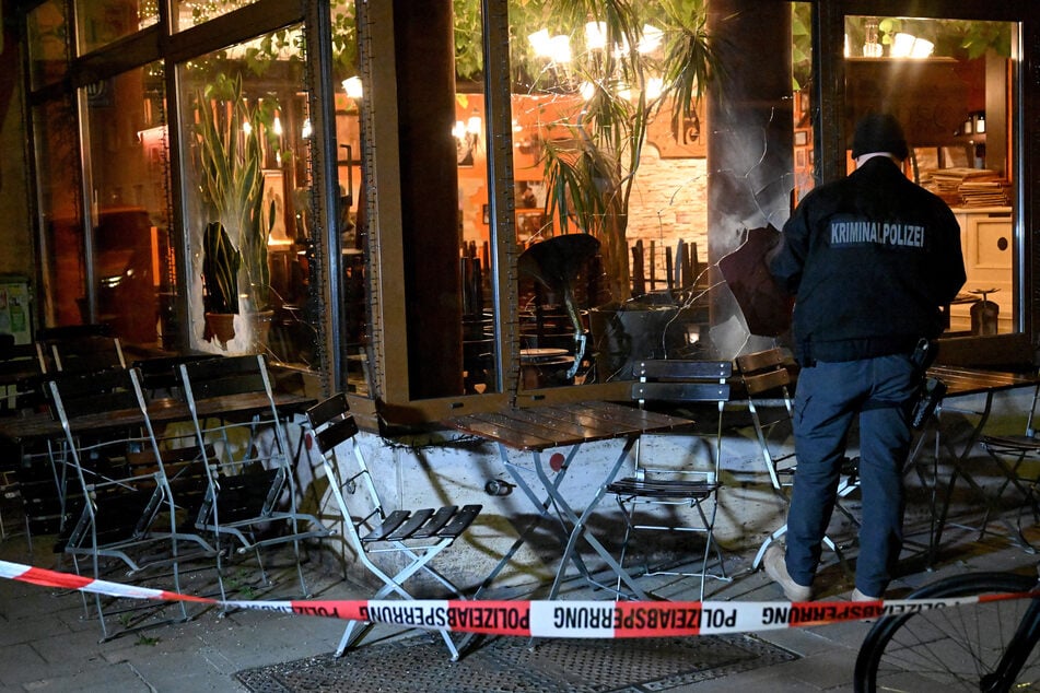 Die Polizei geht von einer antisemitisch motivierten Tat aus.