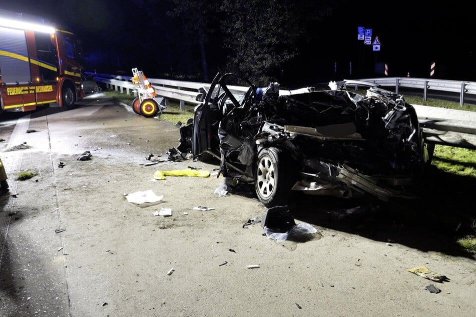 Unfall A1: Tödlicher Unfall auf der A1: Drei Fahrzeuge krachen ineinander