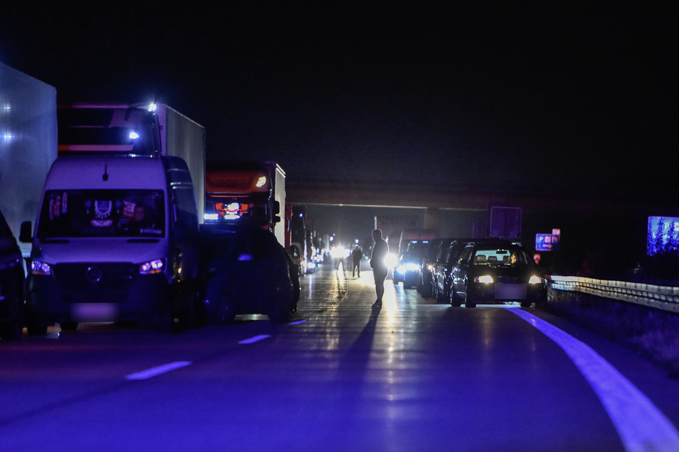 Nach dem Unfall bildete sich ein kilometerlanger Stau auf der A4 in Richtung Görlitz.