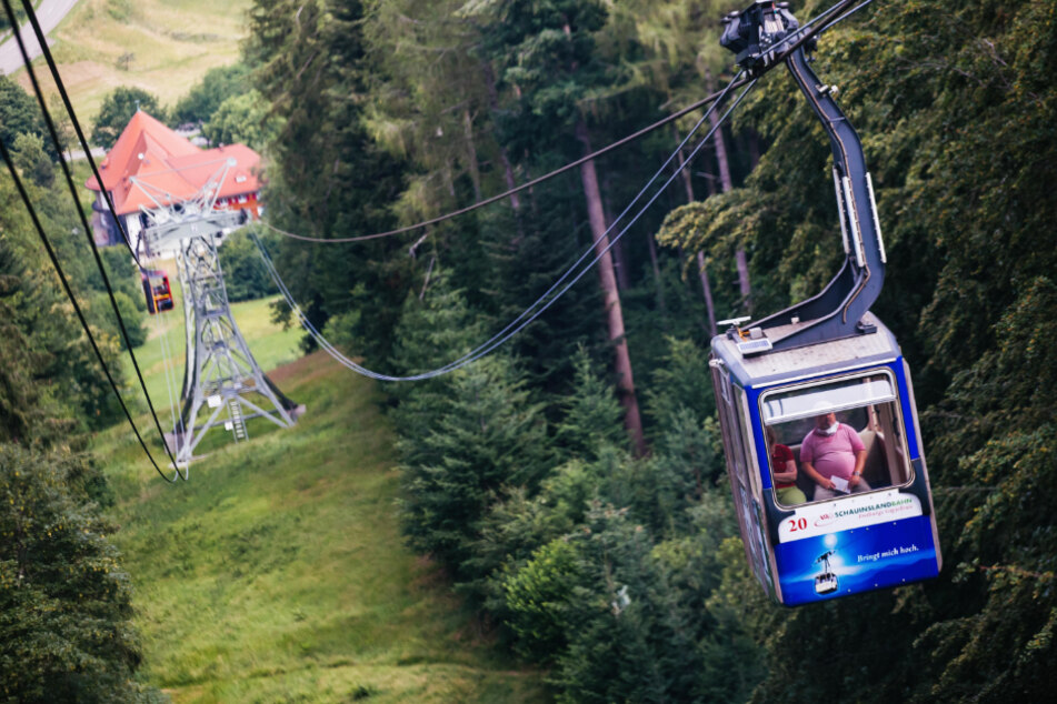 Die Schauinslandbahn ist die längste Umlaufseilbahn Deutschlands und war 1930 die weltweit erste ihrer Art.