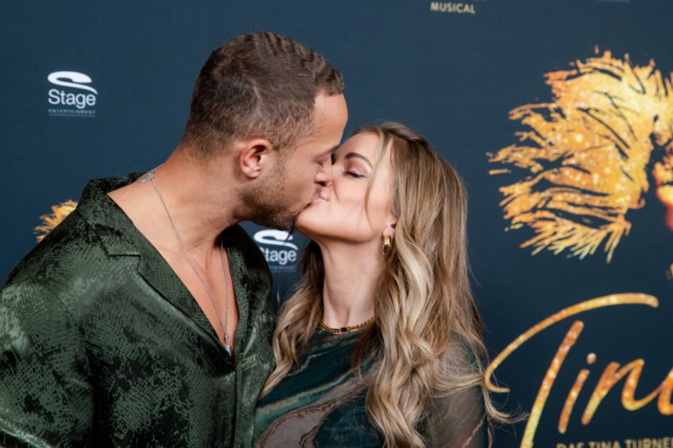 Der Ex-Bachelor geht in seiner neuen Rolle als Familienvater mehr als auf.
