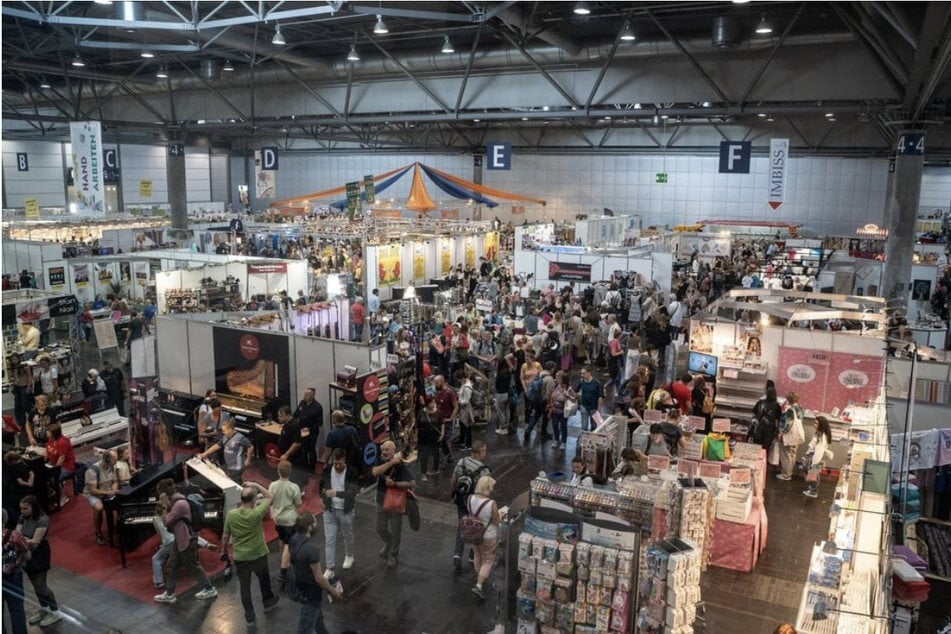 Mit rund 430 Ausstellern bietet die Messe eine beeindruckende Vielfalt an Themen und Produkten.