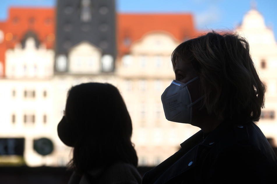 Die geplante Abgabe günstiger FFP-2-Schutzmasken an Menschen aus Corona-Risikogruppen in diesem Winter wird konkreter.