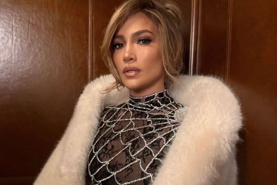 Jennifer Lopez reminded everyone that she's still Jenny from the Block with at the Sundance Film Festival!