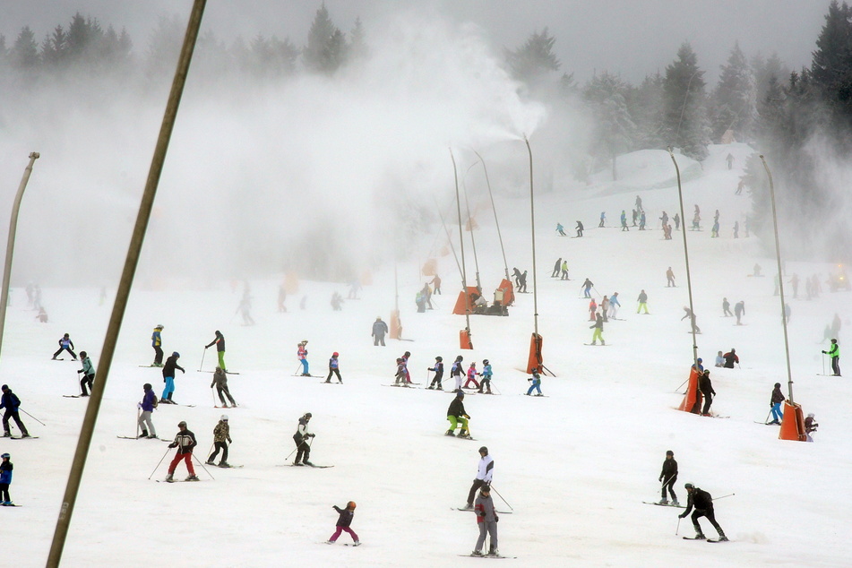Auf die Piste, fertig, los: Sachsen startet ab dem heutigen Freitag in die Skisaison!