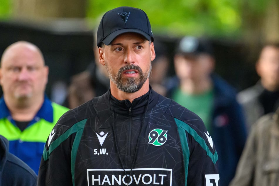 Für Sandro Wagner (38) wird es das erste Spiel als Coach bei Hannover 96 sein.