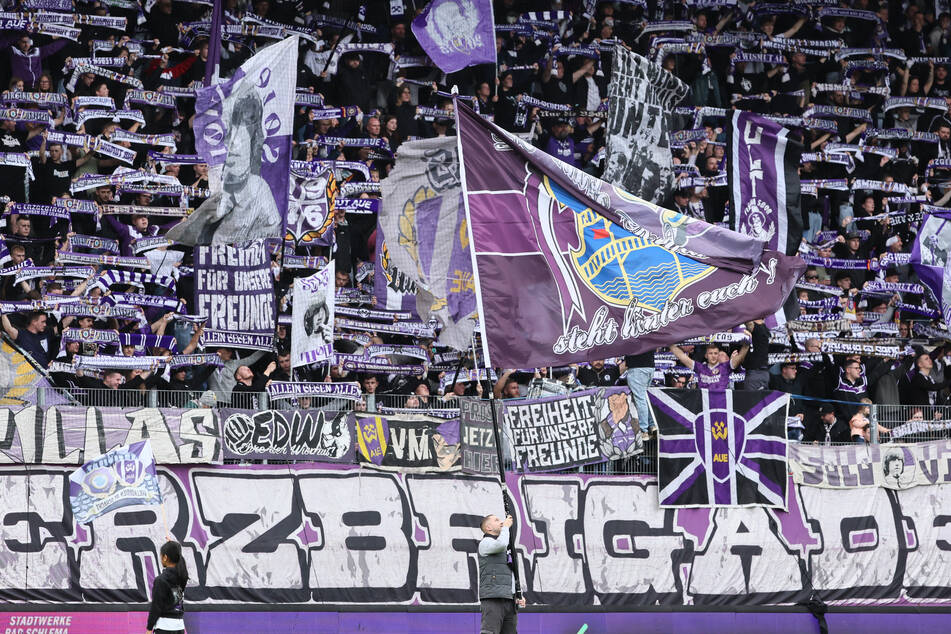 Die FCE-Fans können sich freuen: Die Ticketpreise bleiben stabil.