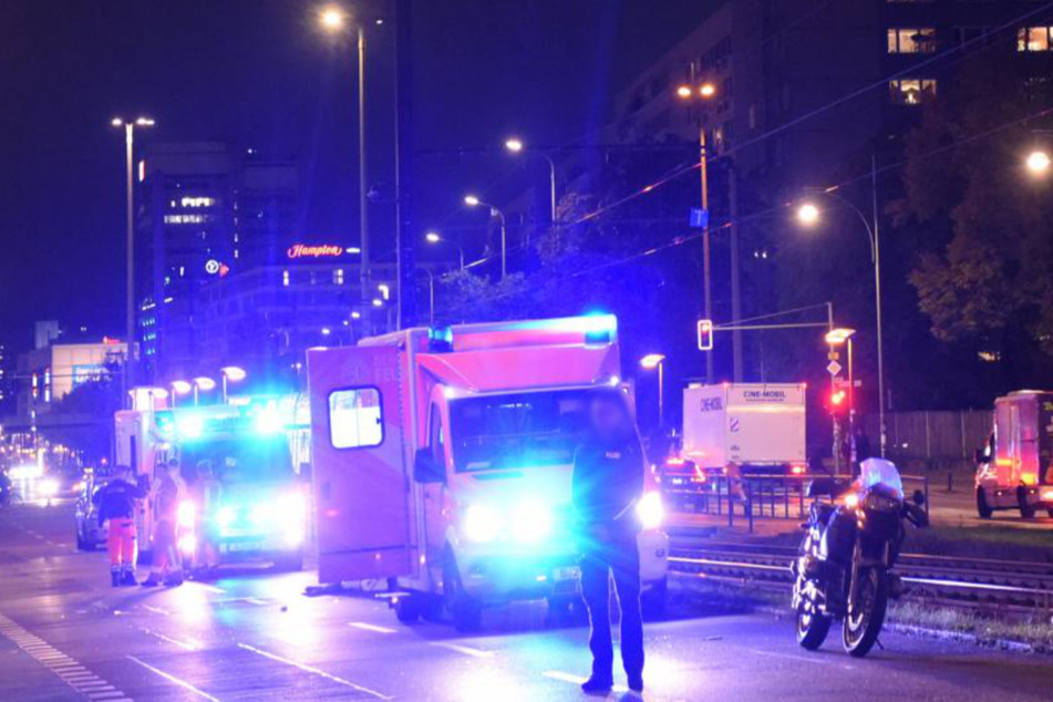 Der Motorradfahrer erlitt einen Schock und musste ebenfalls ins Krankenhaus.